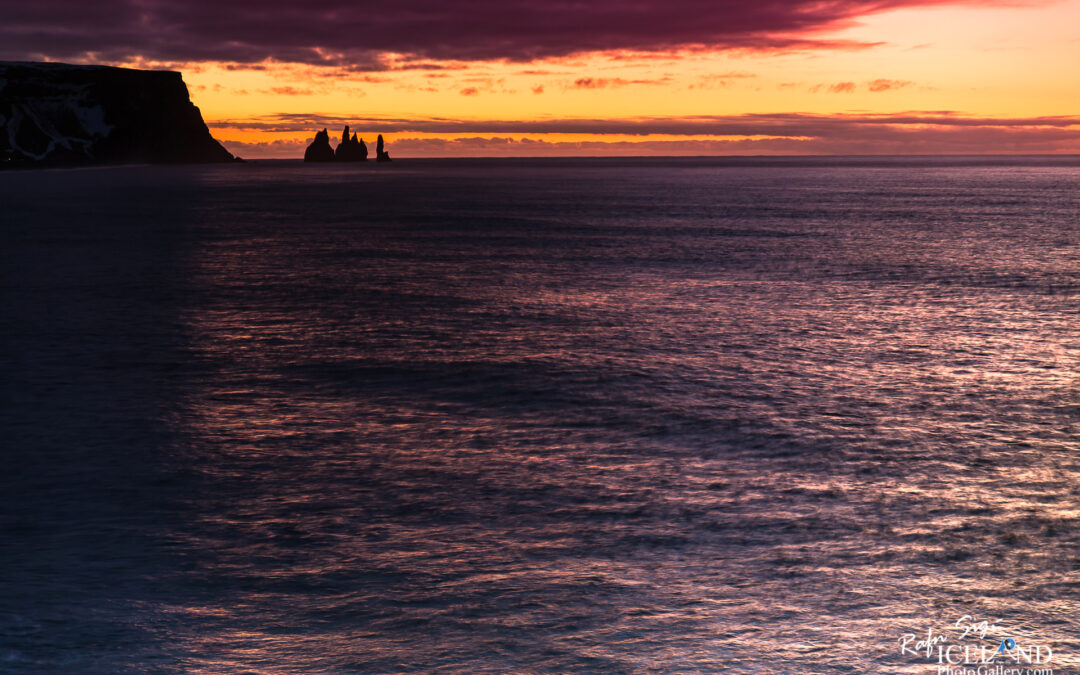 Reynisdrangar, Iceland Winter twilight Landscape photo, Vík, Black Beach