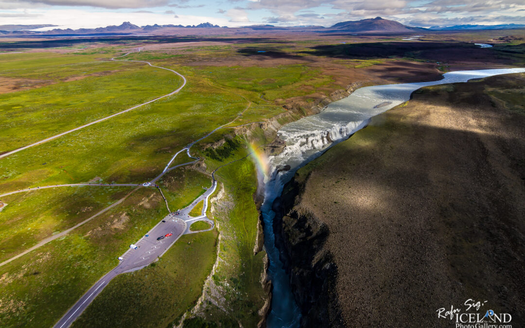 Iceland Landscape Waterfall Photo – Gullfoss in Hvítá river