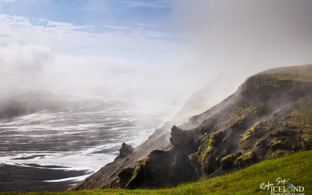 Múlakvísl River near Rjúpnagil │ Landscape Photo