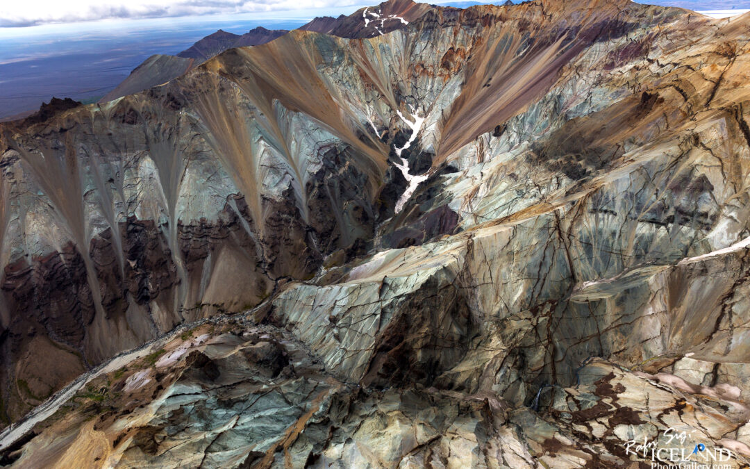 Blátindur mountain in Vatnajökull Glacier