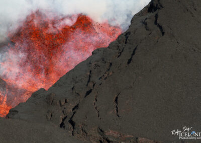 Holuhraun Volcanic eruption in the Highlands │ Iceland Landscape from air
