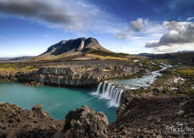 Mountain Búrfell and waterfall Þjófafoss - South │ Iceland