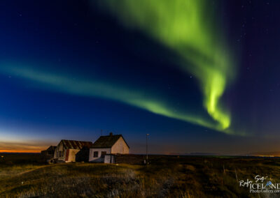Northern lights at Atlagerðistangi│ Iceland