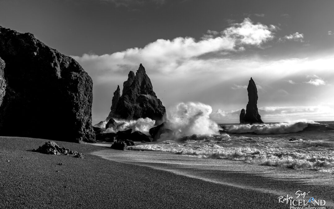 Reynisdrangar Basalt Sea stacks – Iceland Landscape photography