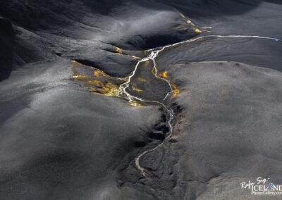 Riverbed in the highlands of Vatnajökull Glacier │ Iceland La
