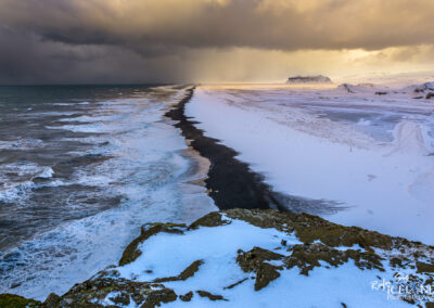Skiphólar Black beach - South │ Iceland Landscape Photography