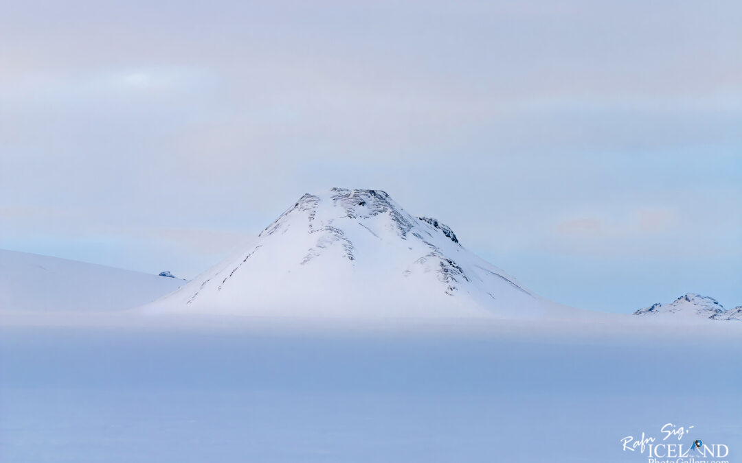 Mælifell volcano at Fjallabak Syðri – Iceland Landscape Photography