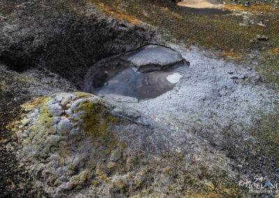 Mud pot at Hrafntinnusker │ Iceland Landscape Photography