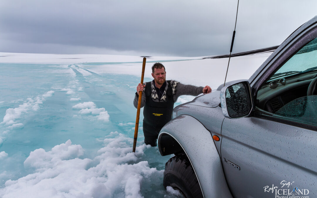 Sometimes it’s hard to find a safe way home – Iceland Landscape Photography