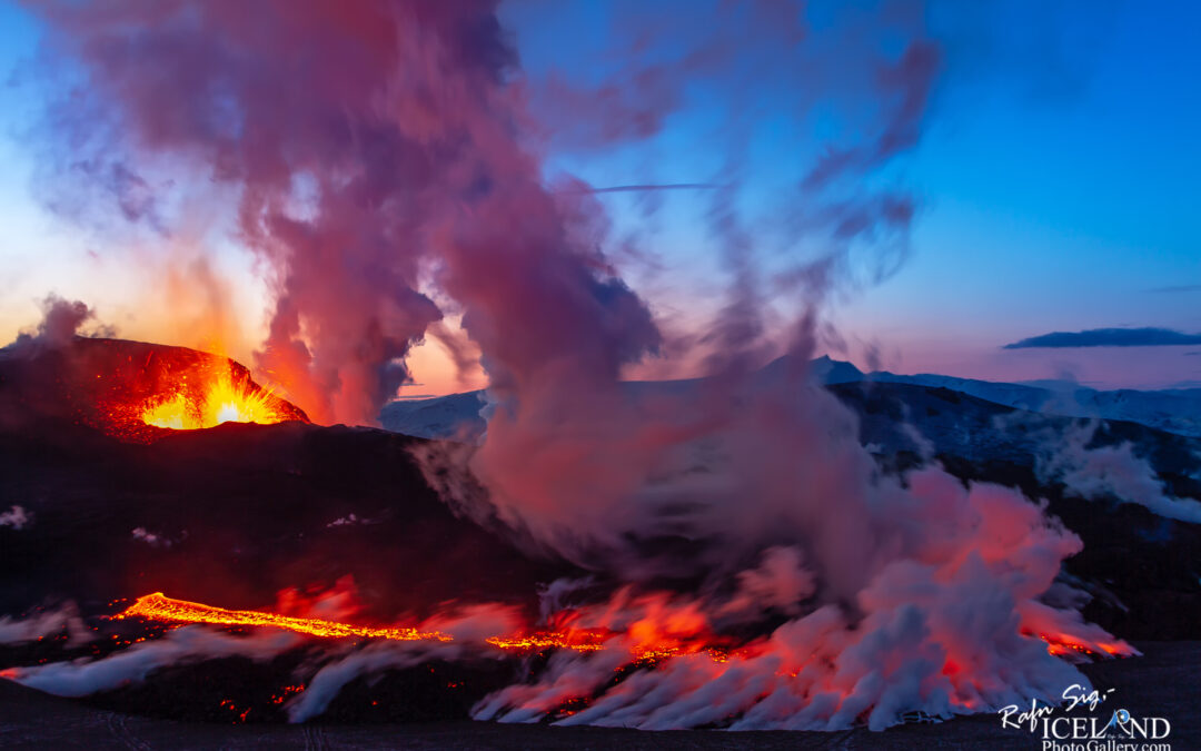 Fimmvörðuháls Volcanic Eruptions│ Iceland Photo Gallery