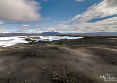 Sandvatn Lake in the Highlands│ Iceland Landscape Photography