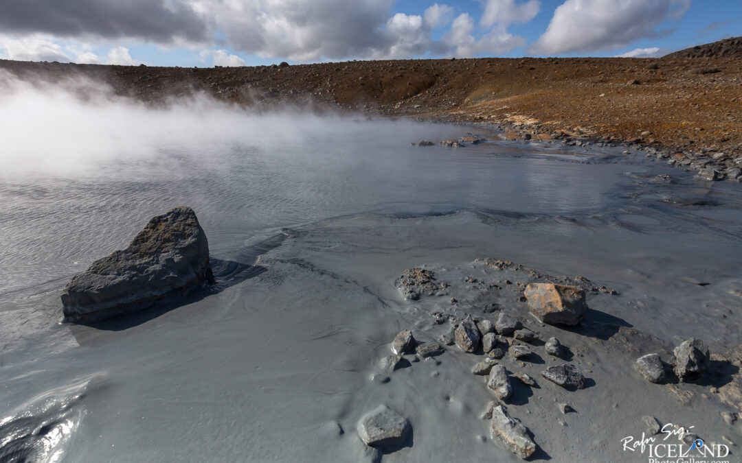 Austurengjahver mud pool – Iceland Photo Gallery