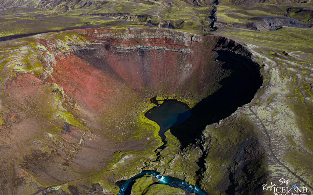 Rauðibotn Crater│ Iceland Landscape Highland Photo from air