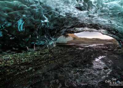 Ice Cave in Vatnajökull - South │ Iceland Landscape Photogray