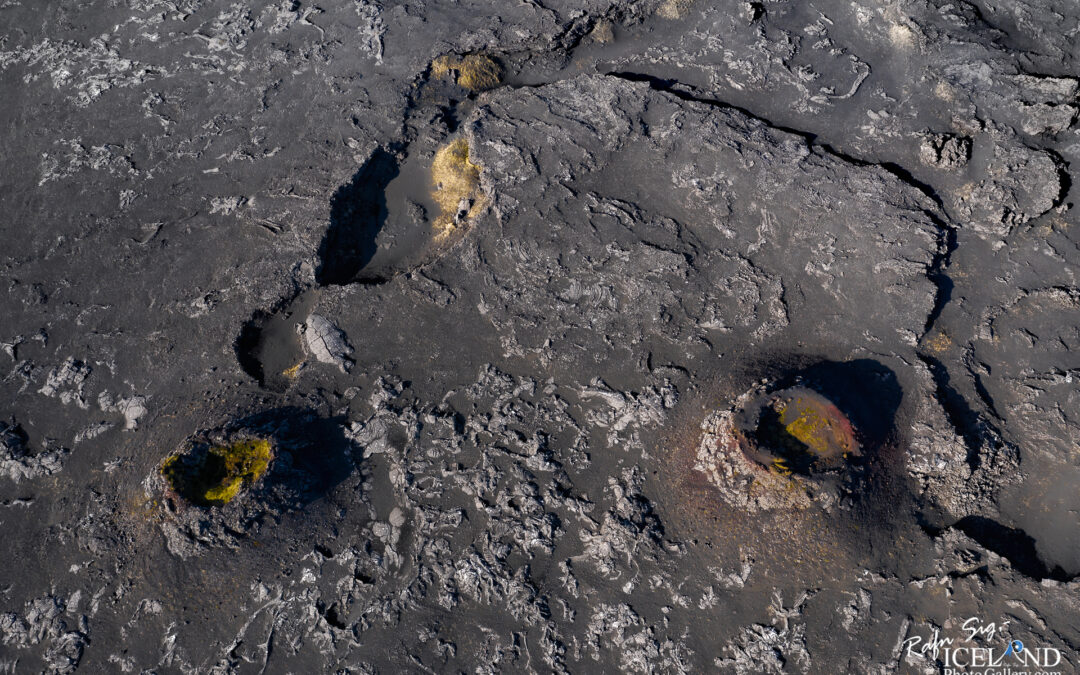 Stampar Craters in the middle of the lava field