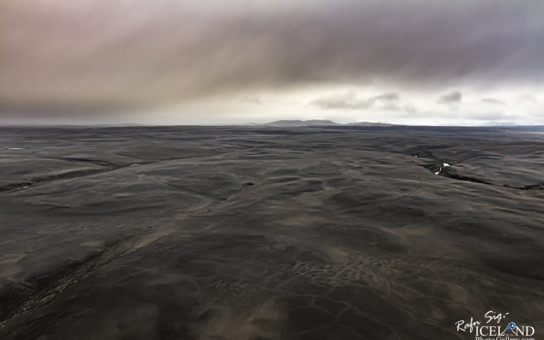 Tungnaáröræfi desert in the Hihglands of Iceland