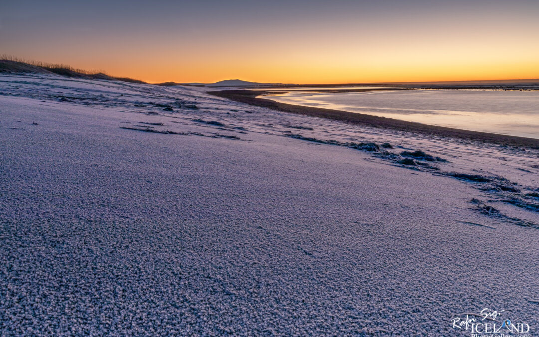 Óseyrartangi sand reef in winter morning