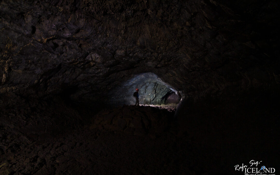Gullborgarhellir Lava Cave