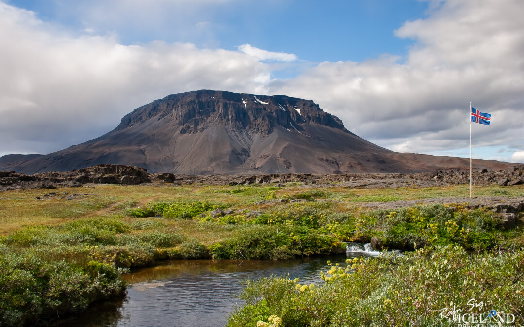 Herðubreið │ Iceland Photo Gallery